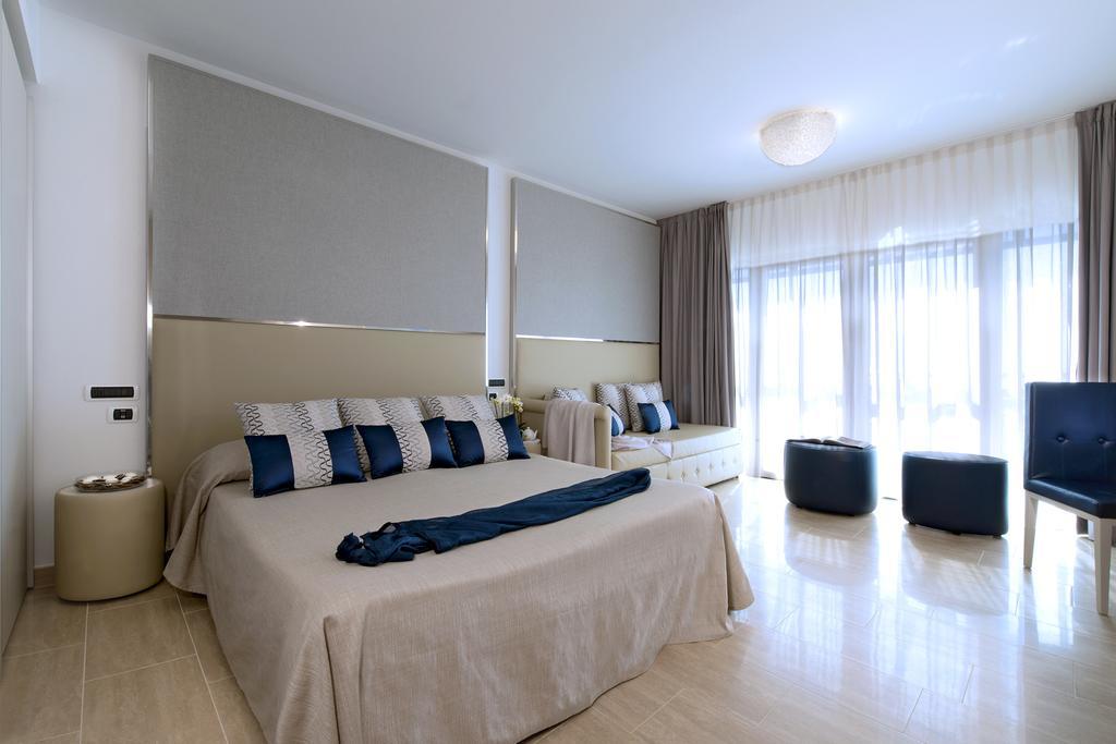 Hotel I Ginepri Marina di Castagneto Carducci Eksteriør billede