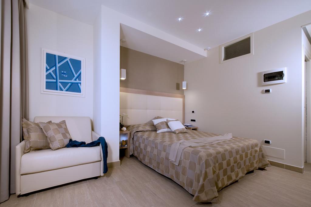 Hotel I Ginepri Marina di Castagneto Carducci Eksteriør billede