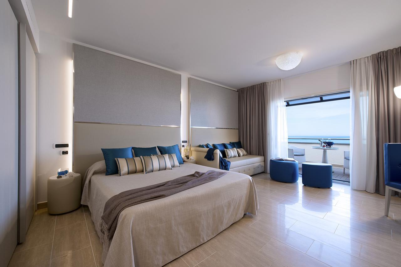 Hotel I Ginepri Marina di Castagneto Carducci Eksteriør billede